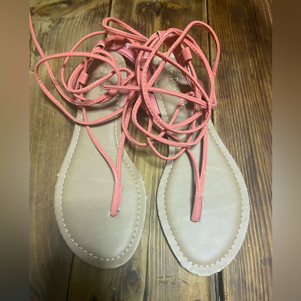 Dream Pairs Flat lace up casual thong summer sandals Ladies us 8 euro 38